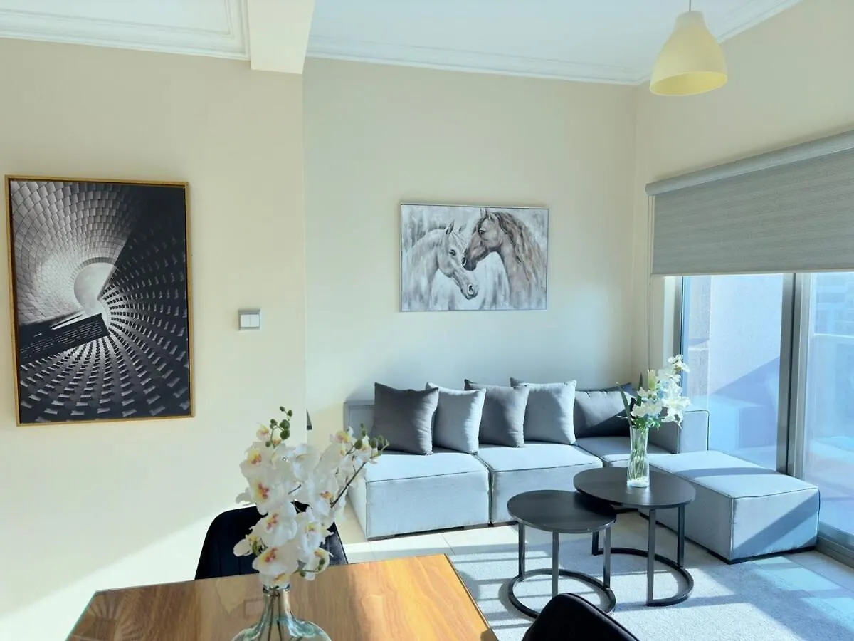 Cozy 1 Bedroom Apartment With Marina And Sea View Z1306 Dubai
